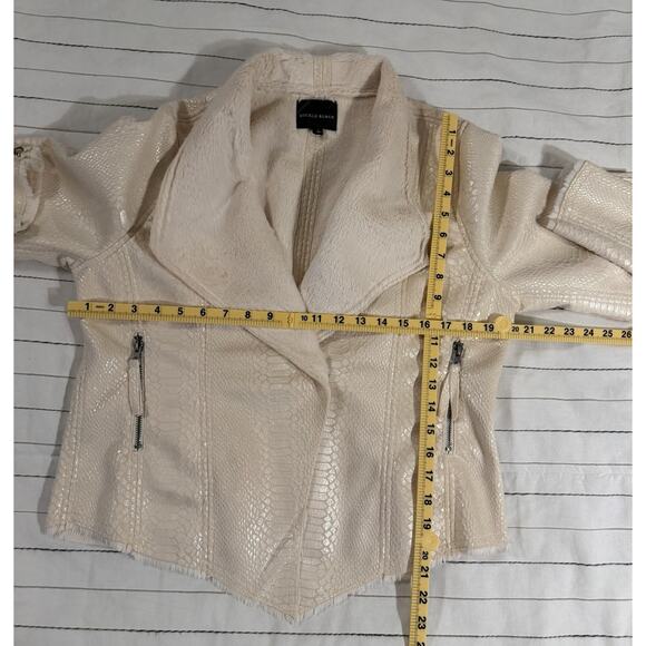 Buckle Black | Women’s Jacket Ivory Cream Faux Snake Skin Fur So Soft - Large - Picture 8 of 8